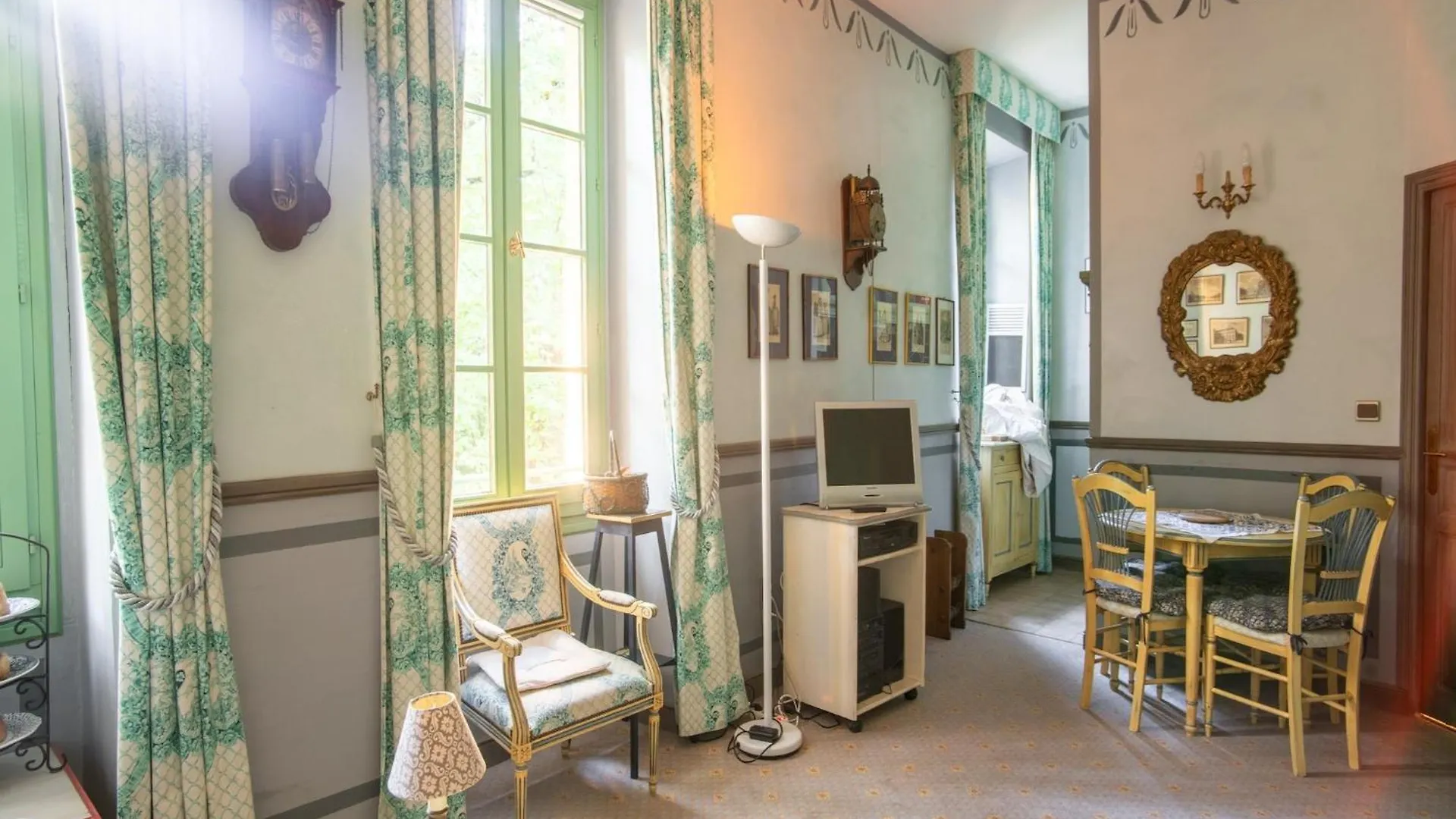 Cozy Apartment With Swimming Pool Terrace Garden Parking Montbrun-les-Bains 0*,