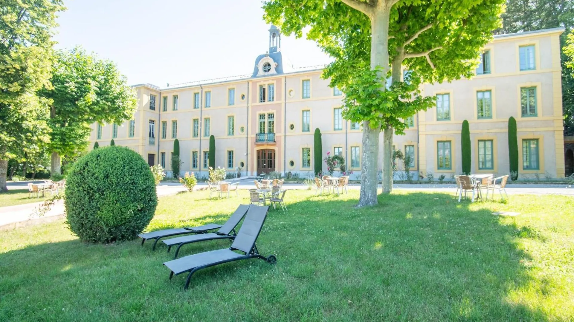 Cozy Apartment With Swimming Pool Terrace Garden Parking Montbrun-les-Bains France