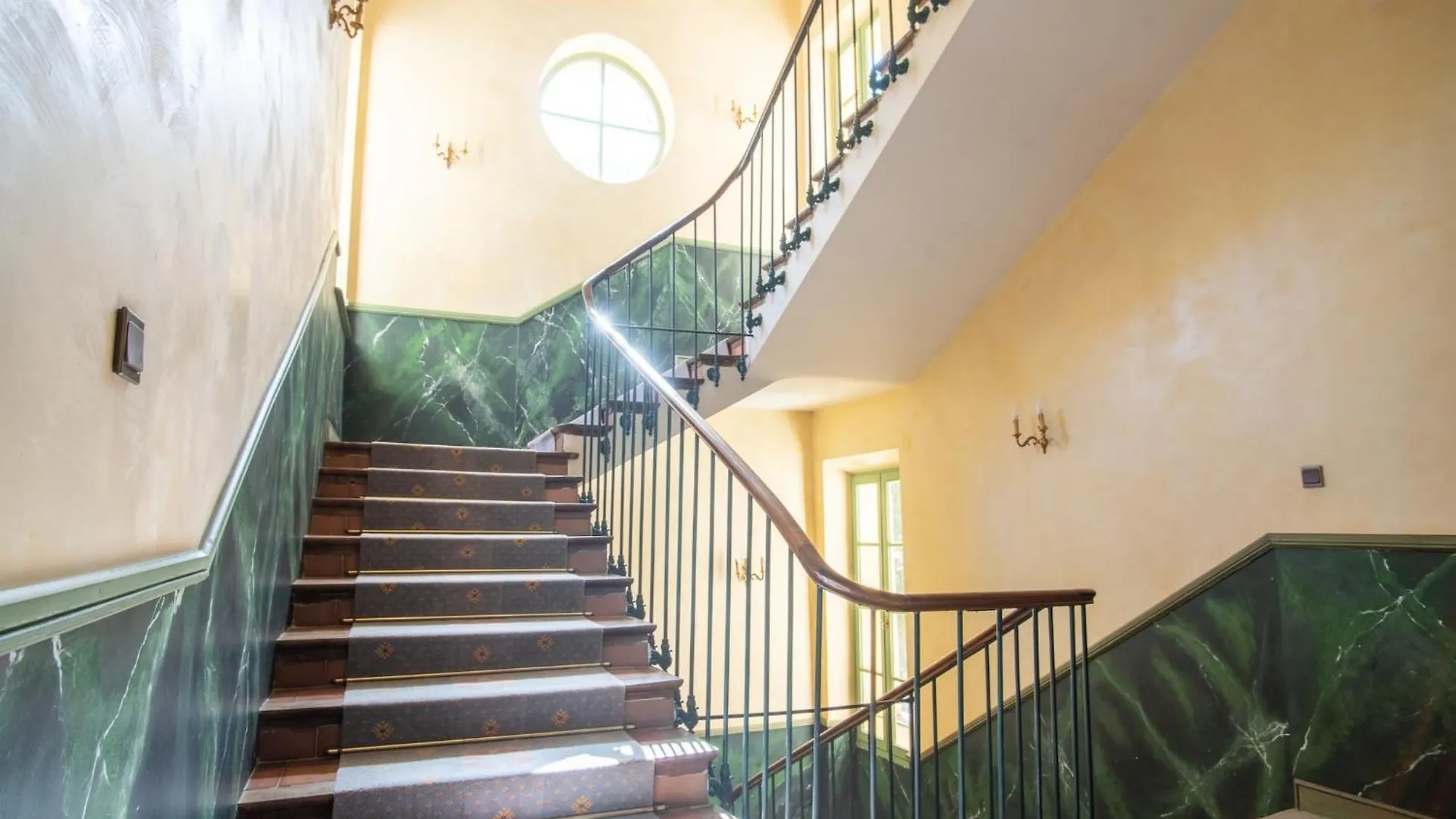 Cozy Apartment With Swimming Pool Terrace Garden Parking Montbrun-les-Bains